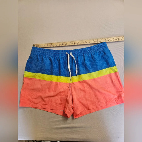 Chubbies- Short Men's 2XL  Blue and Yellow,Orange  with Elastic Waistband - Picture 3 of 11